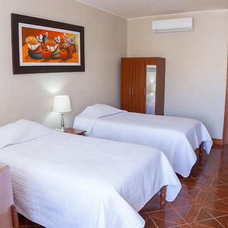 Hotel Curasi Ica Bagian luar foto
