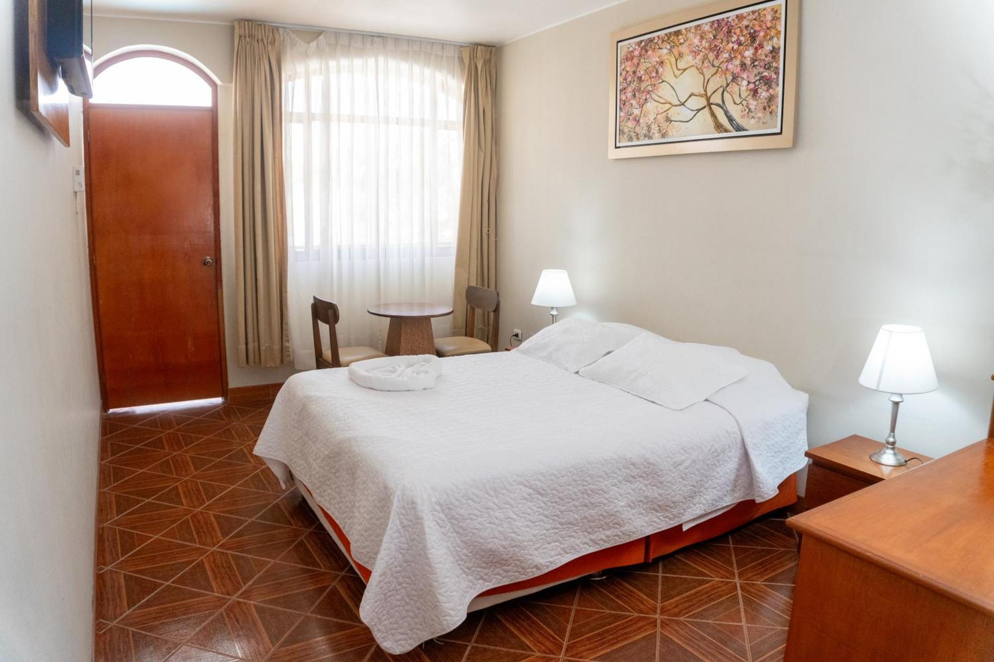 Hotel Curasi Ica Bagian luar foto