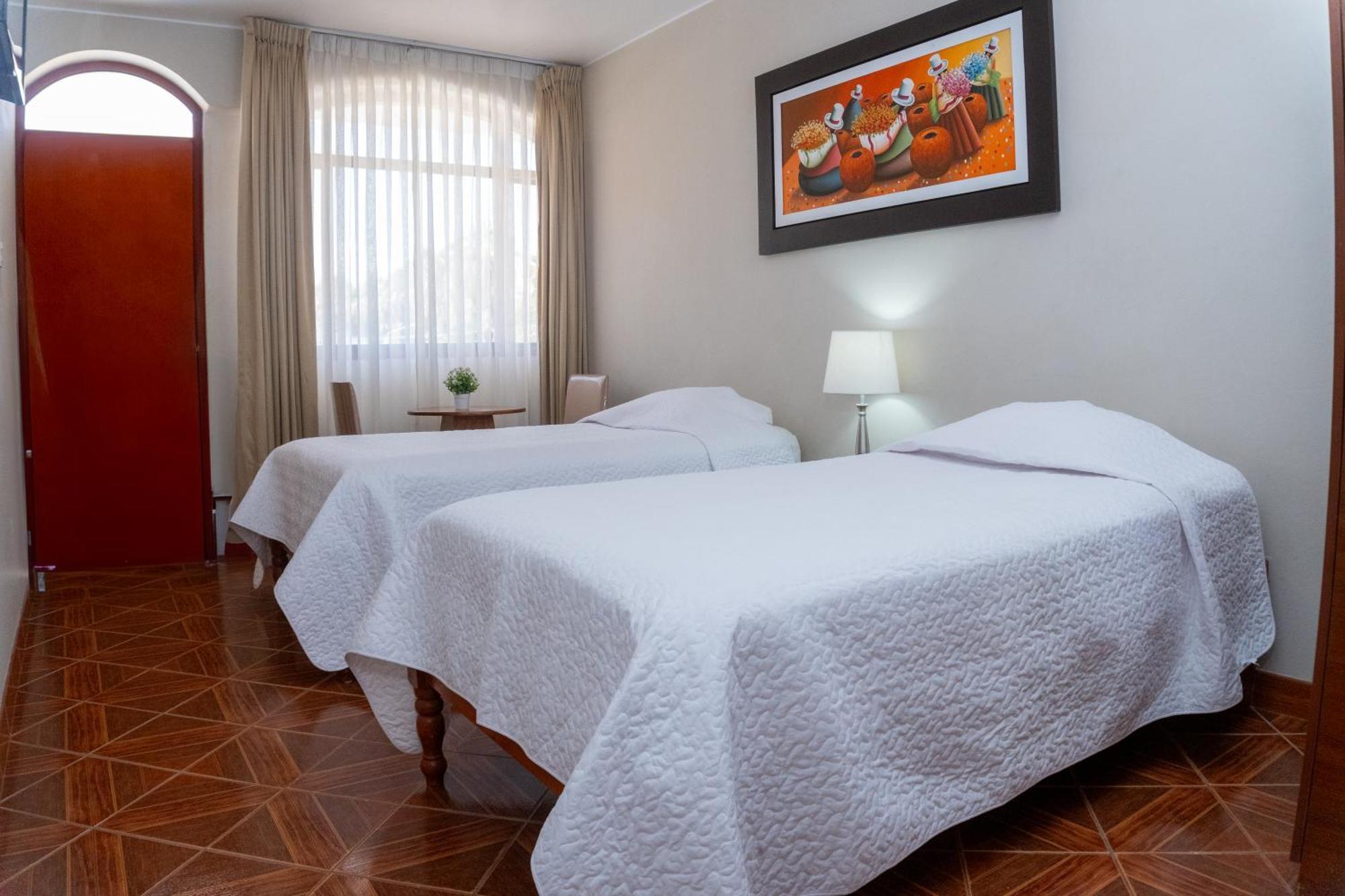 Hotel Curasi Ica Bagian luar foto