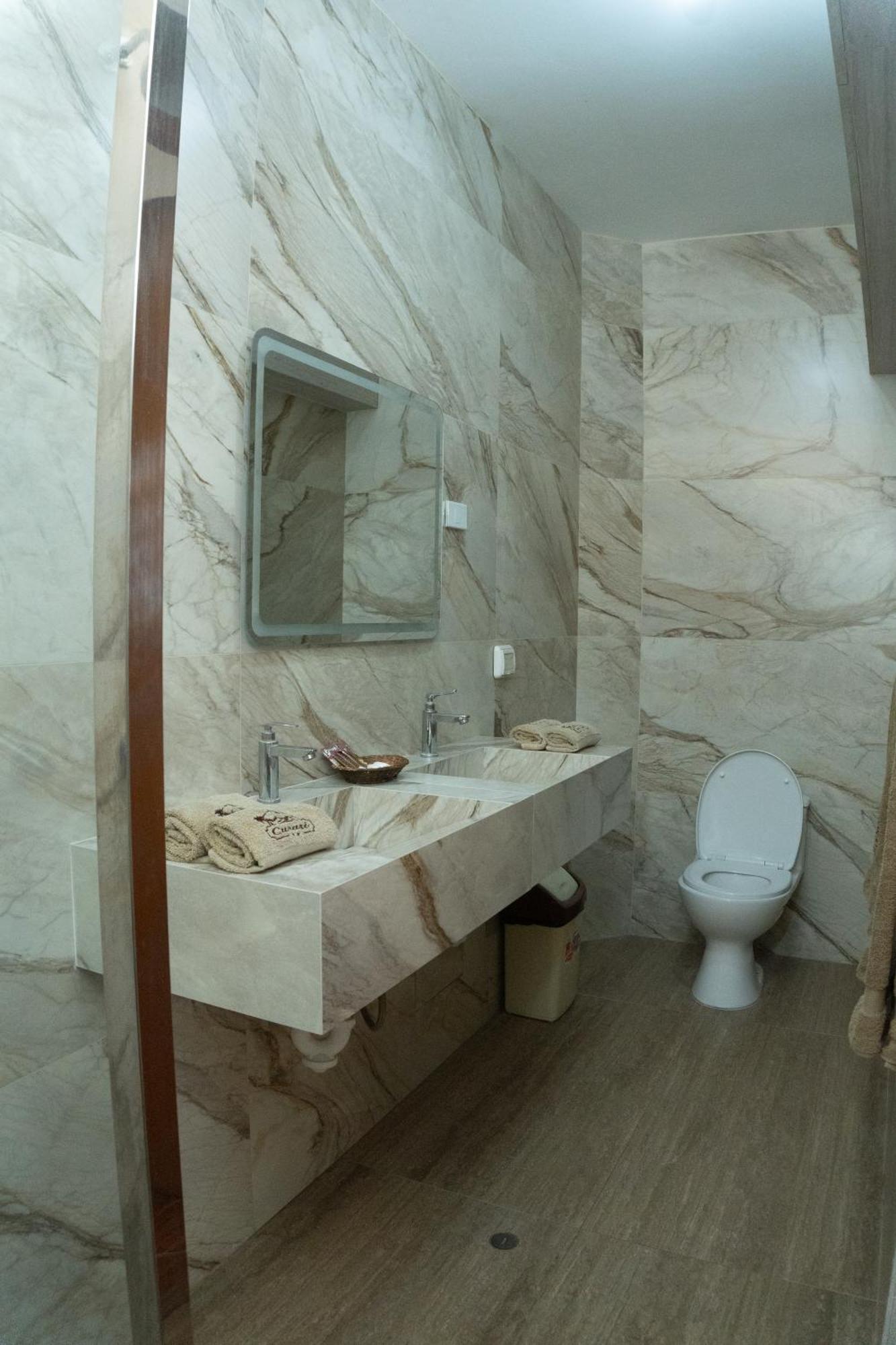 Hotel Curasi Ica Bagian luar foto